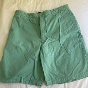 Vineyard Vines Men’s Green Cotton Shorts 34”
